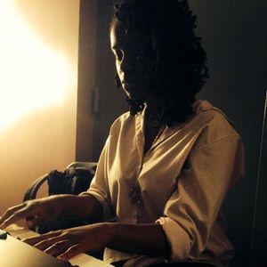 Meet your Posher, Taye